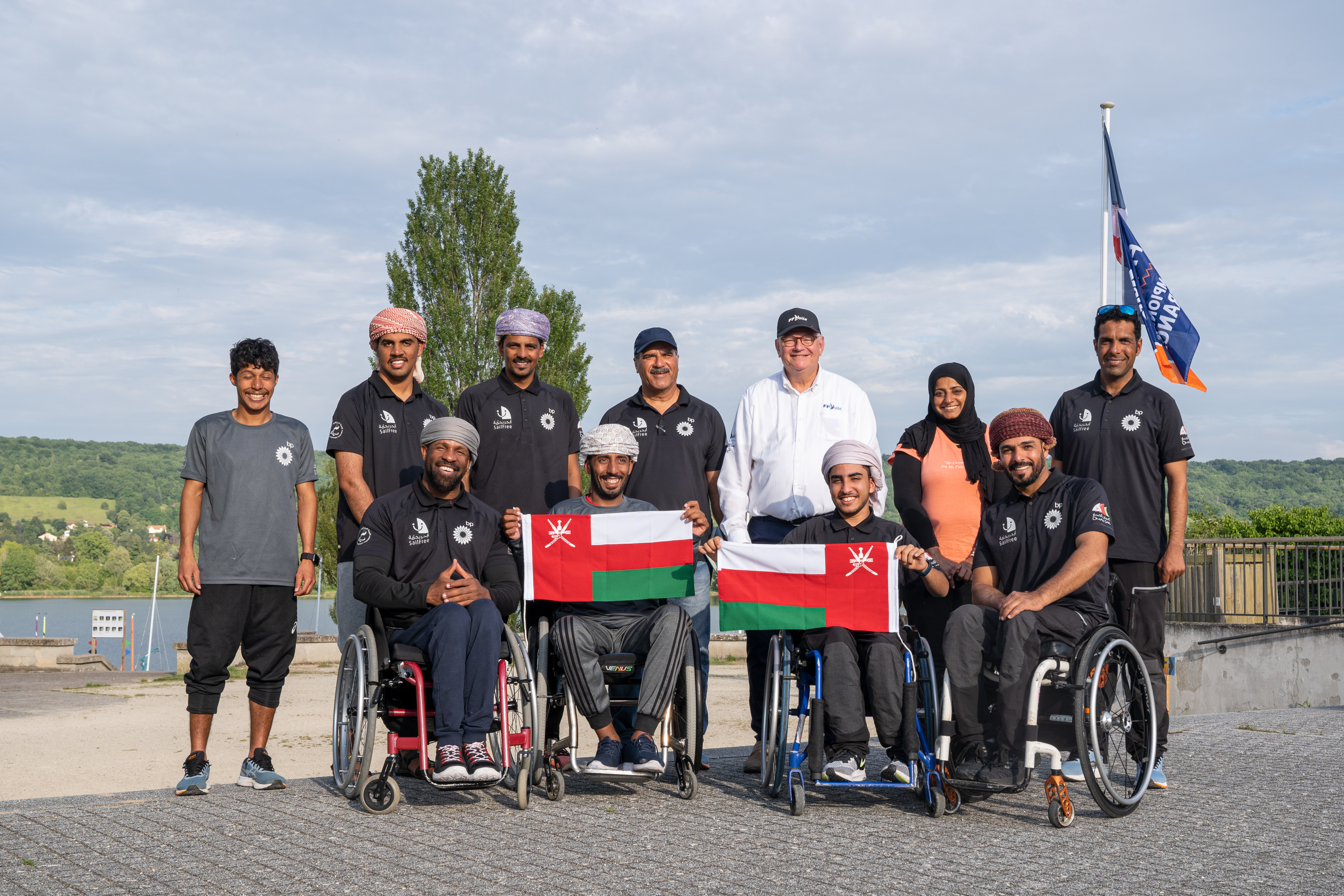 Oman’s national parasailing team to compete in Europe